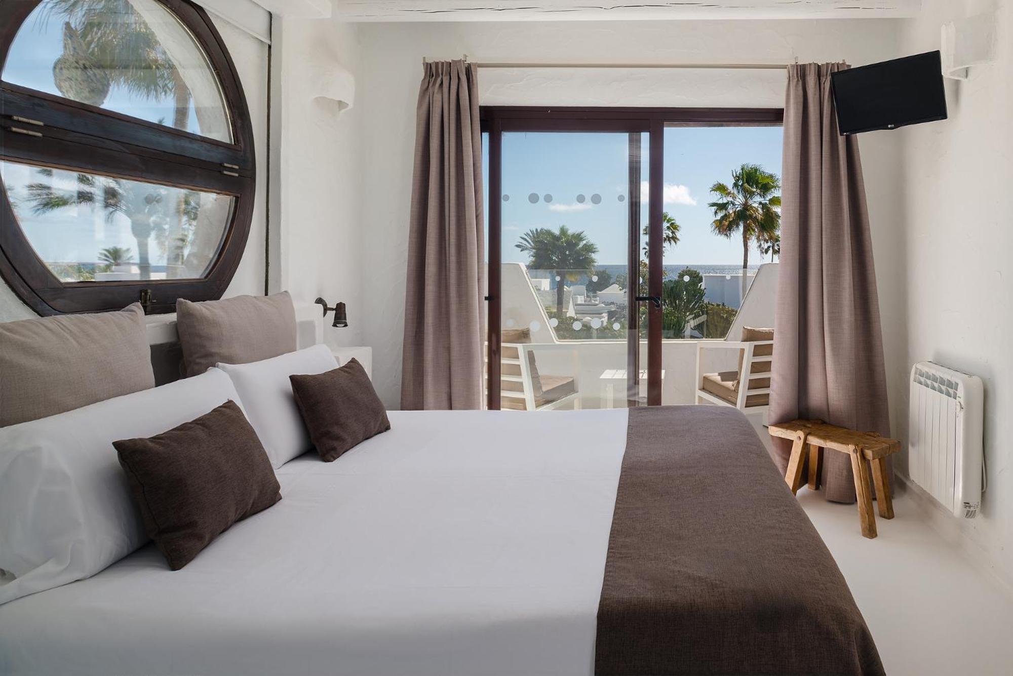 Kamezi Boutique Hotel Villas Playa Blanca  Szoba fotó